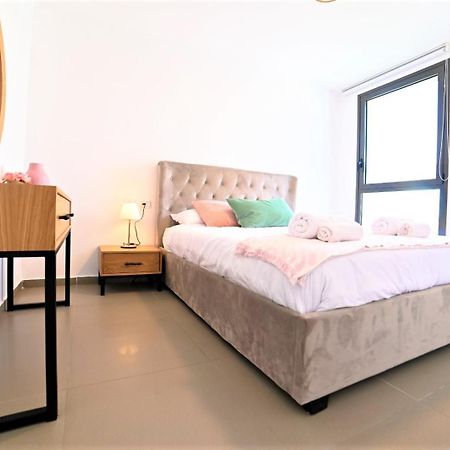 Yalarent Migdalor Apartments With Sea Views 티베리아 외부 사진