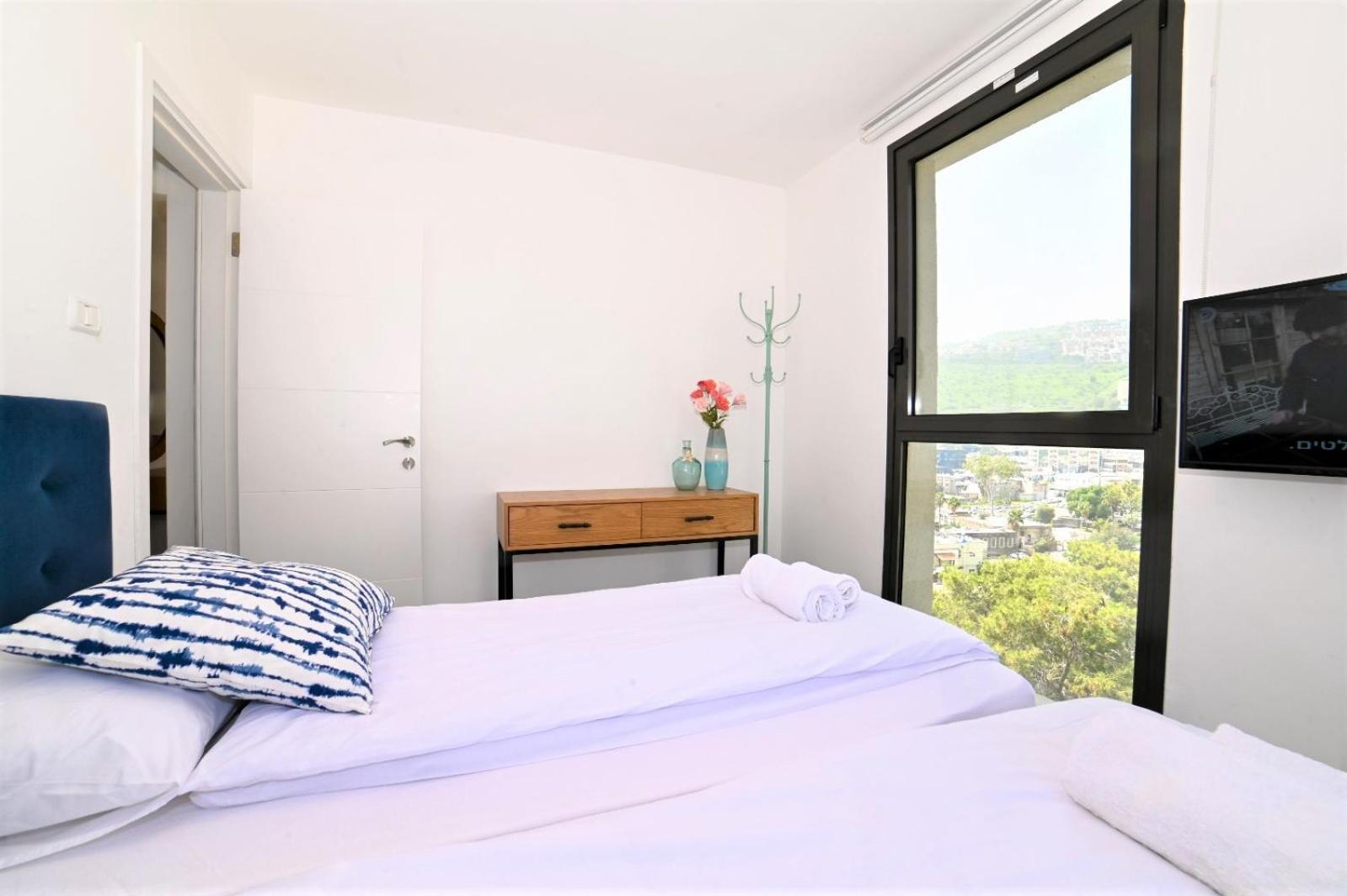 Yalarent Migdalor Apartments With Sea Views 티베리아 외부 사진